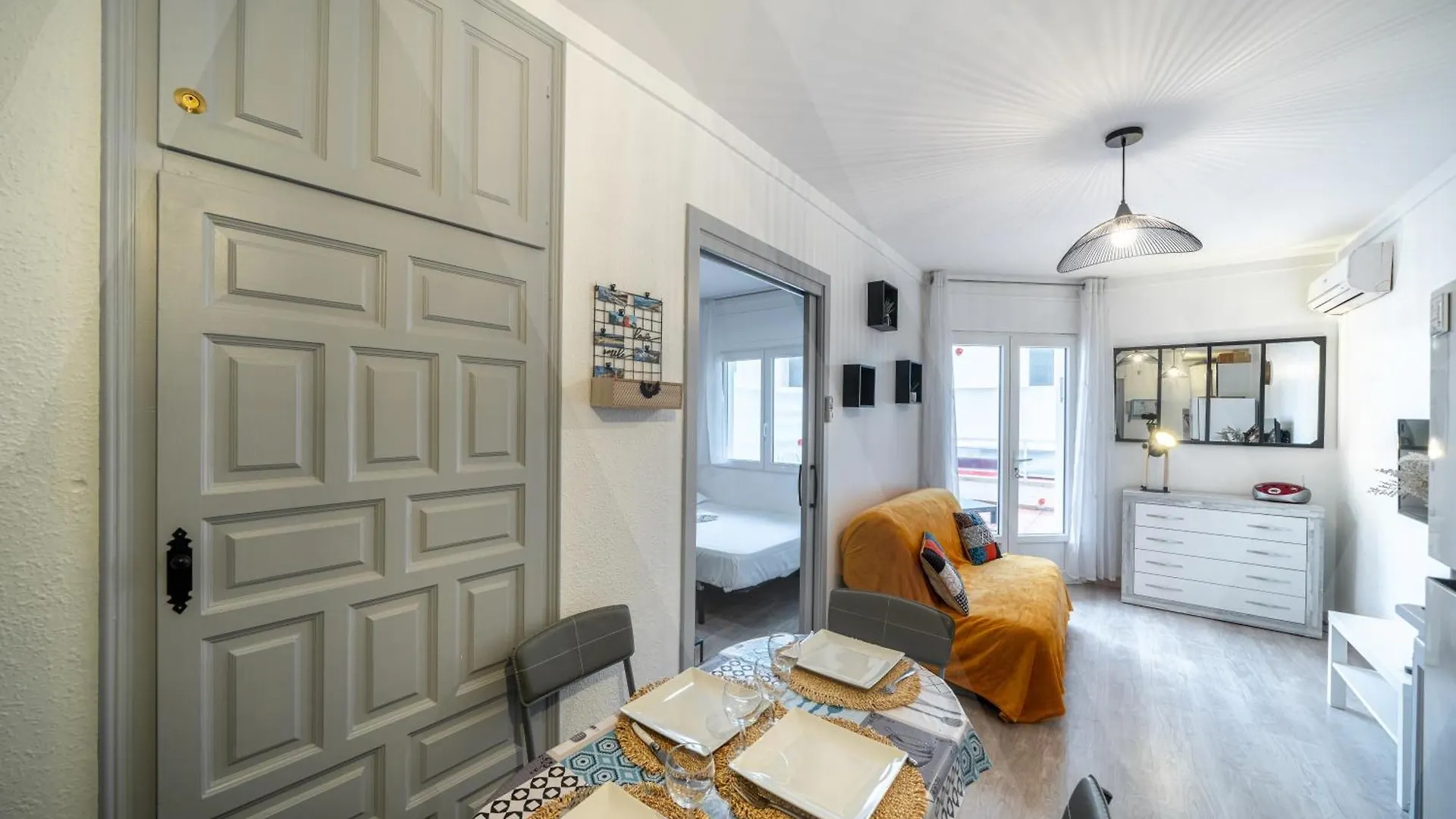 Bel Appartement Terrasse Empuriabrava Nautic By Welhomy Espanha
